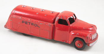 DINKY PETROL Red Tanker - Dinky